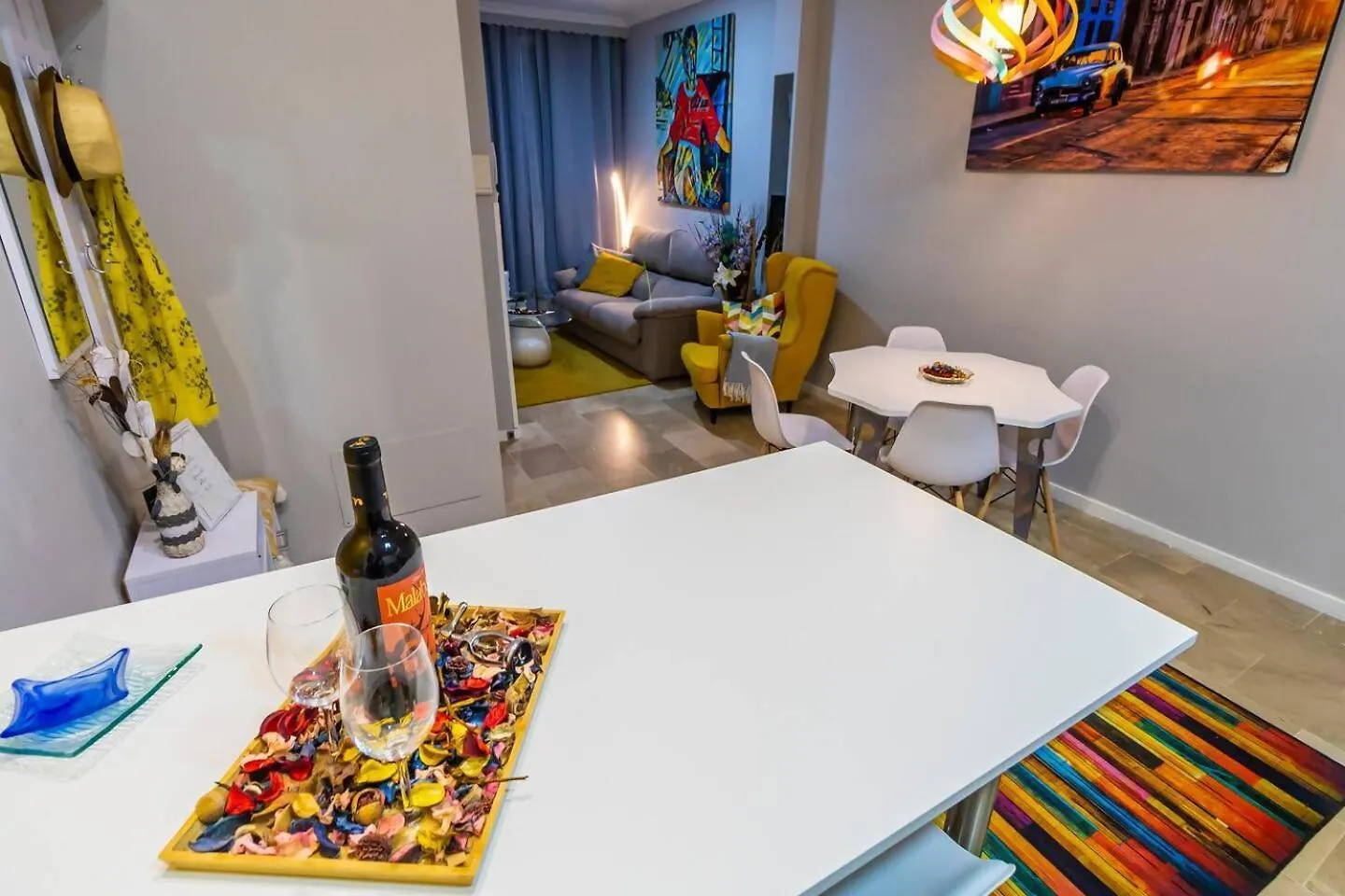Apartment Sh Lupe Caleta Beach A 100 M De Playa Cadiz Spain